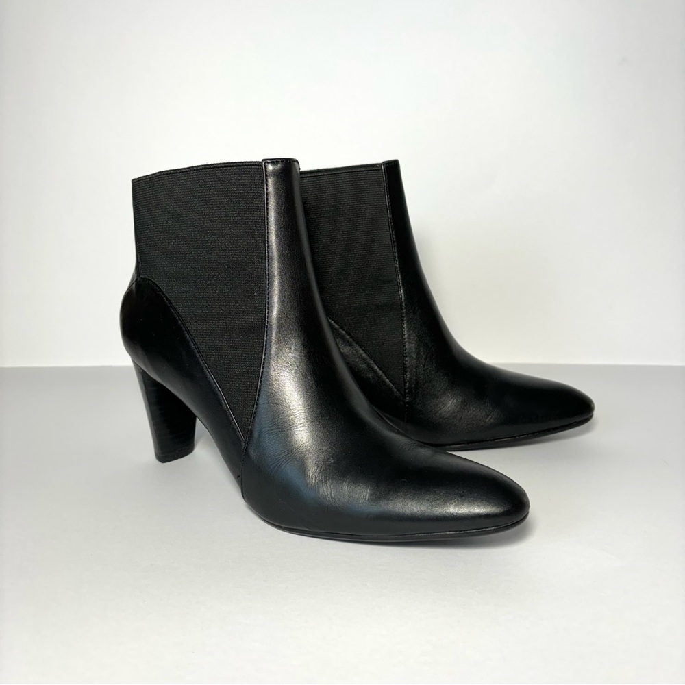 Coldwater Creek Black Leather Ankle Booties Pointed Toe Stretch Gore 3” Heel 6.5